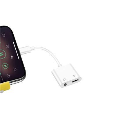 AD 9275 Lightning Headphone Adapter 
